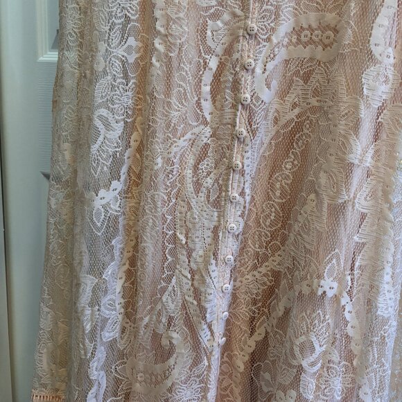 Torrid Peach Lace Maxi Dress | Button Front | Lined | Size 3X - Picture 7 of 7
